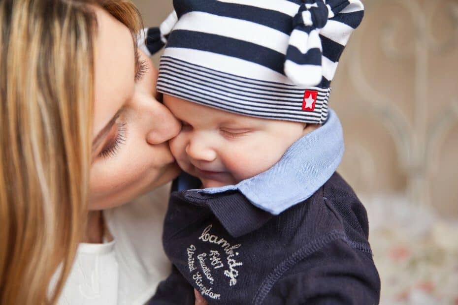 טיפים להקלה על כאבי גב לאחר לידה 10 httpmydoctor.co .il מנשא BabyBjorn